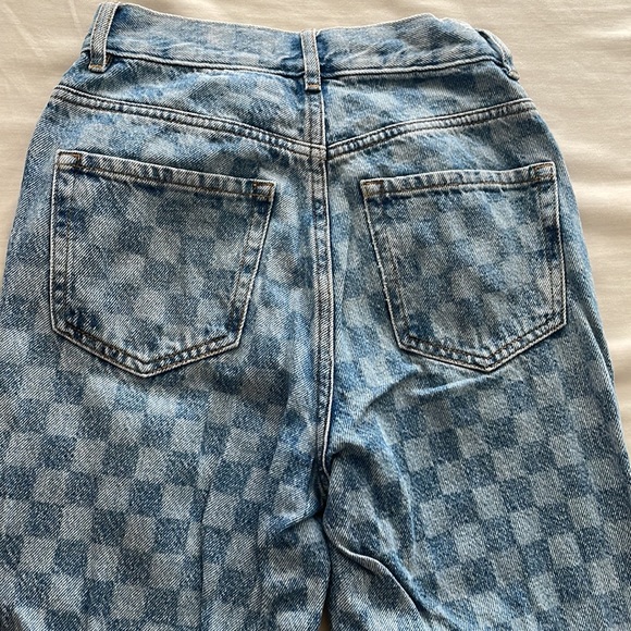 Pacsun 90s Checkered Raw Hem Blue Mom Jeans - Picture 2 of 7